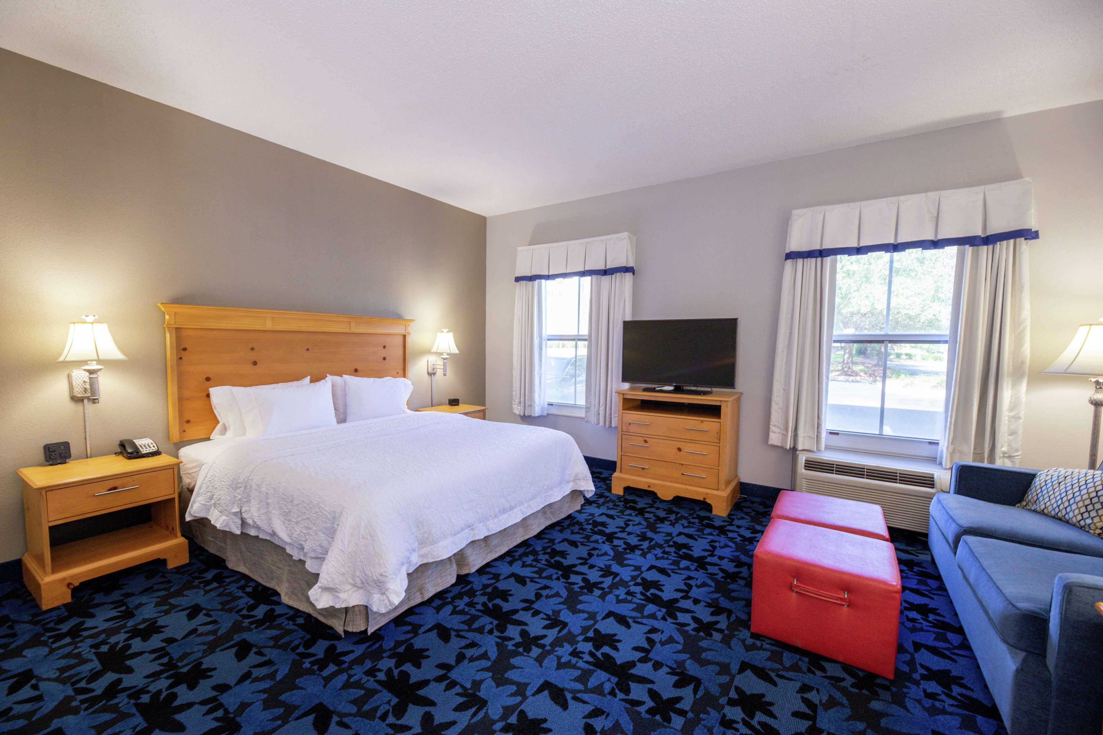 Hampton Inn & Suites Jacksonville Deerwood Park Екстер'єр фото