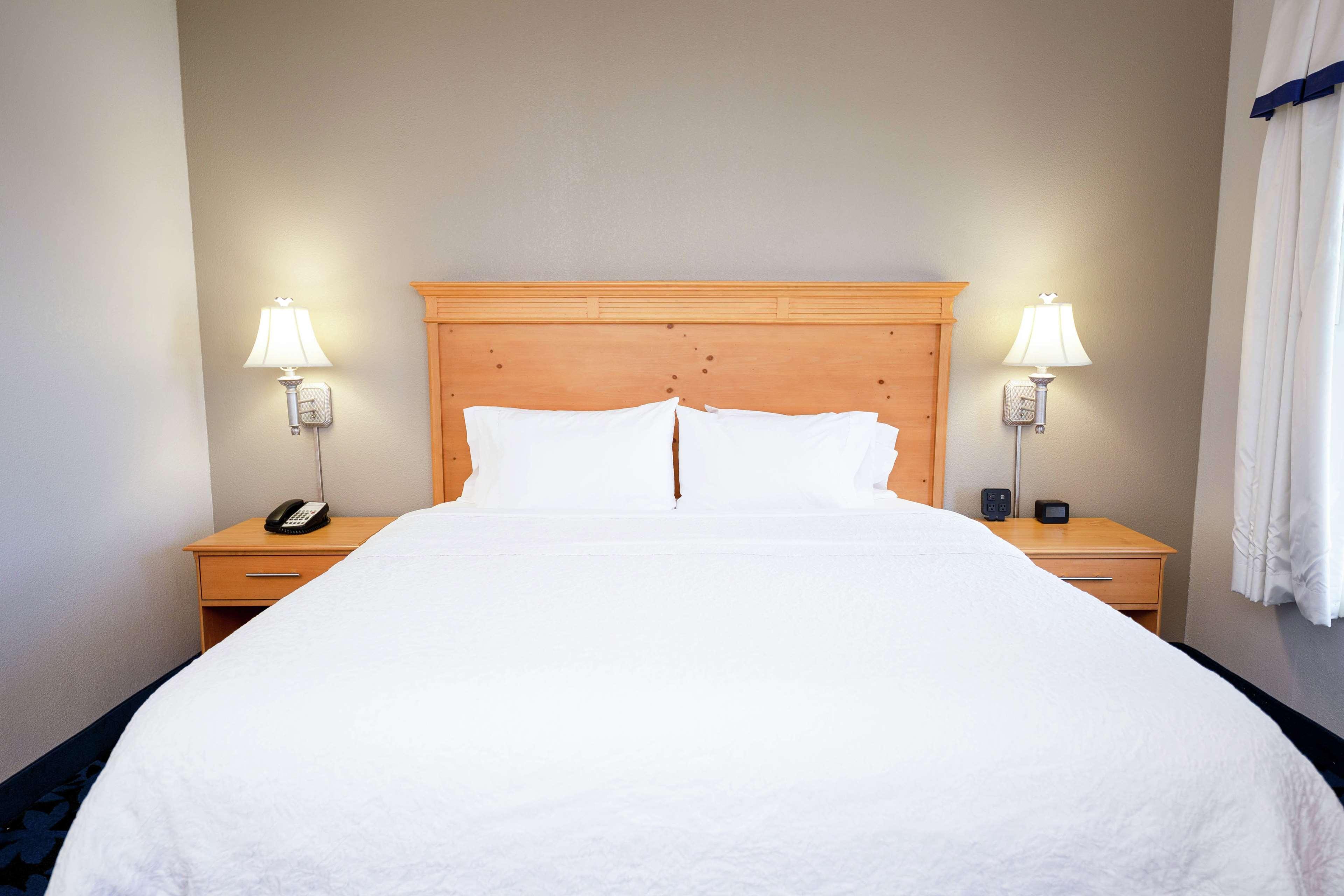 Hampton Inn & Suites Jacksonville Deerwood Park Екстер'єр фото
