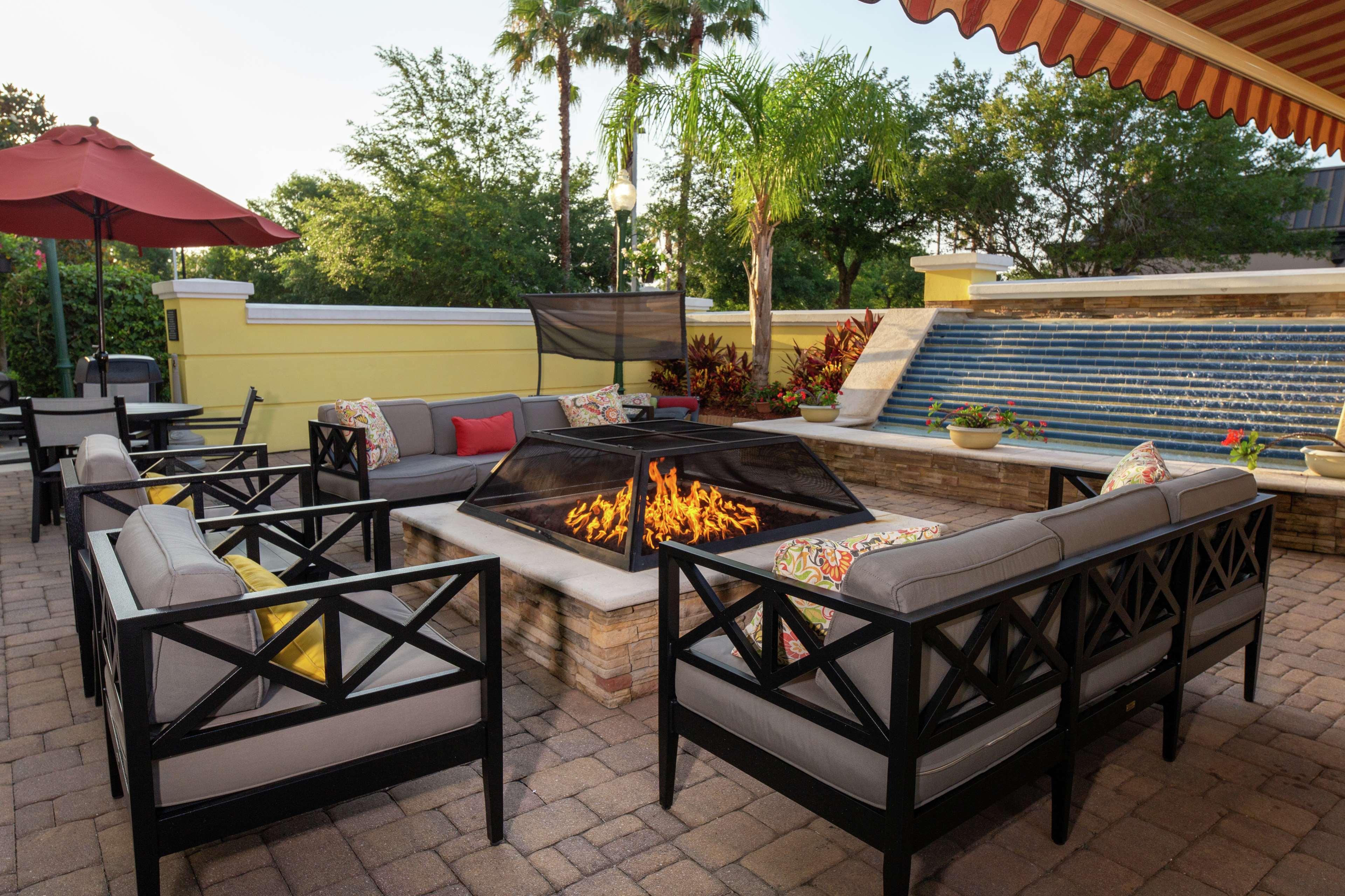 Hampton Inn & Suites Jacksonville Deerwood Park Екстер'єр фото