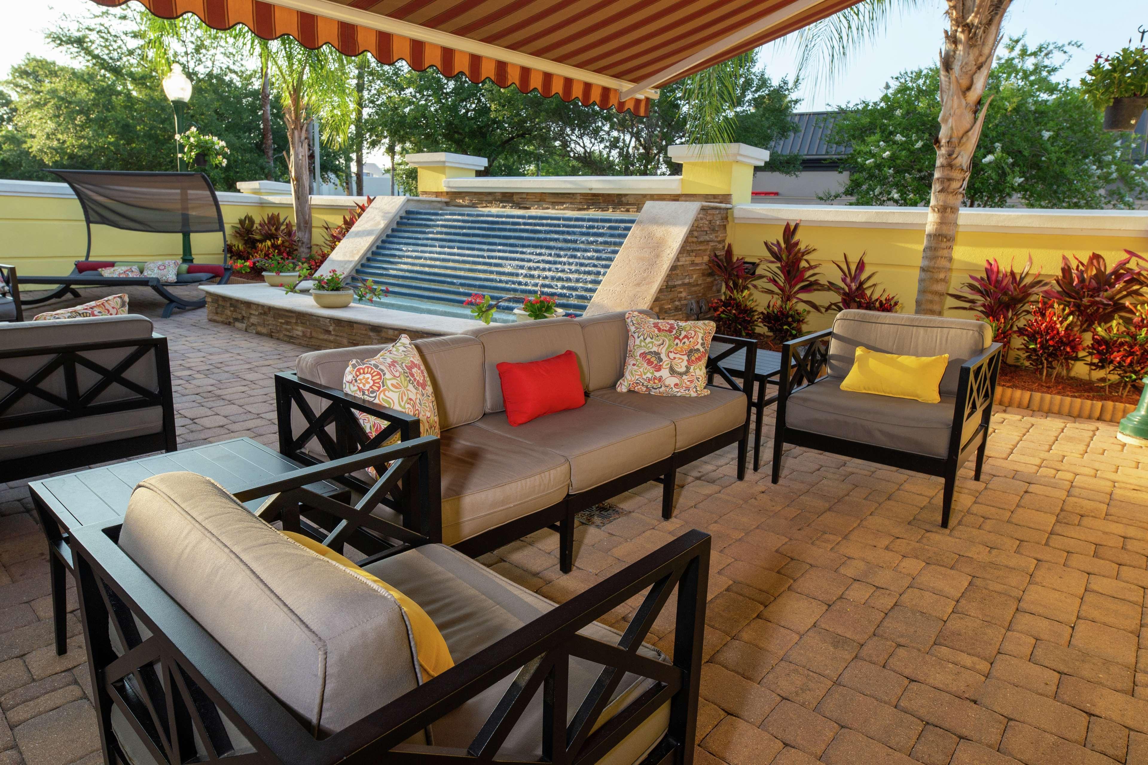Hampton Inn & Suites Jacksonville Deerwood Park Екстер'єр фото